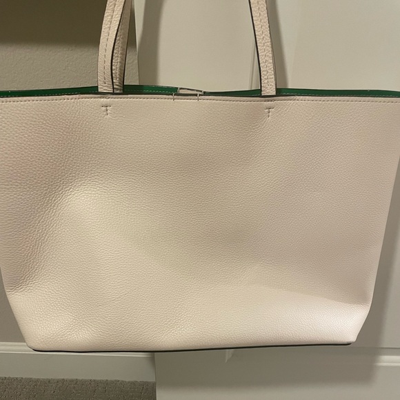 Tory Burch Perforated Logo Tote - Picture 5 of 9